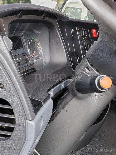 Mercedes Atego 818 2011, 472,000 km - 4.3 л - Bakı