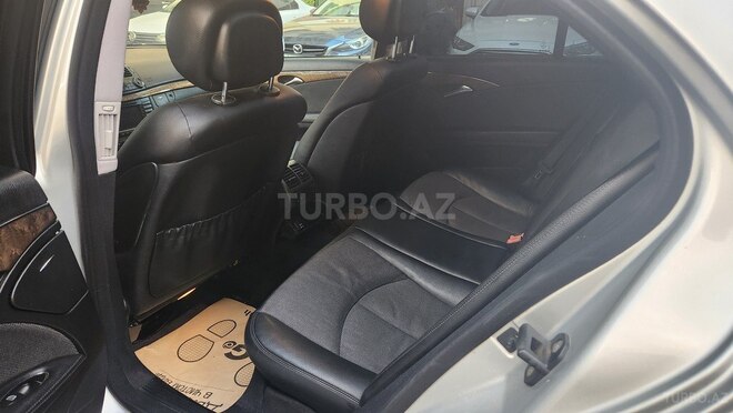 Mercedes E 320 2006, 393,000 km - 3.0 l - Bakı
