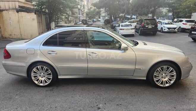 Mercedes E 320 2006, 393,000 km - 3.0 l - Bakı