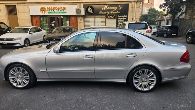 Mercedes E 320 2006, 393,000 km - 3.0 l - Bakı