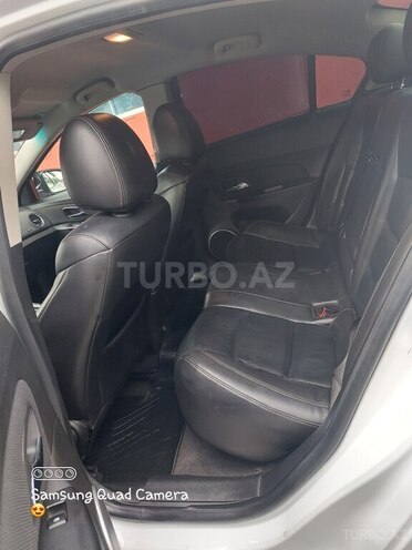 Chevrolet Cruze 2011, 17,000 km - 1.4 л - Qəbələ