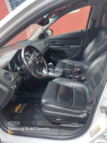 Chevrolet Cruze 2011, 17,000 km - 1.4 л - Qəbələ