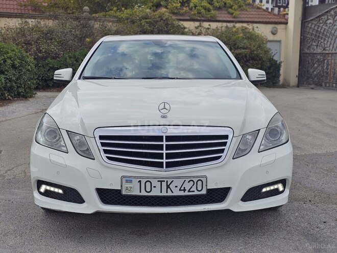 Mercedes E 220 2009, 335,976 km - 2.2 l - Xırdalan