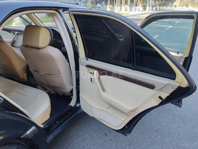 Mercedes C 230 1996, 435,678 km - 2.3 l - Bakı