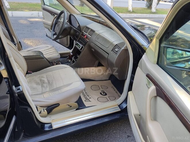 Mercedes C 230 1996, 435,678 km - 2.3 l - Bakı