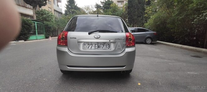 Toyota Corolla 2006, 285,000 km - 1.4 l - Bakı