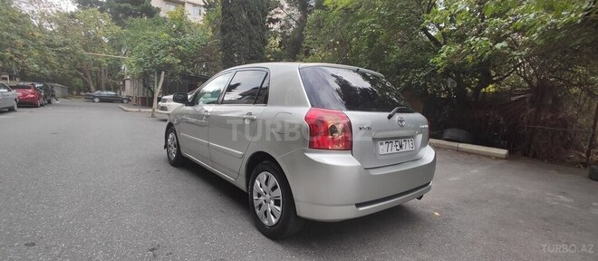 Toyota Corolla 2006, 285,000 km - 1.4 l - Bakı