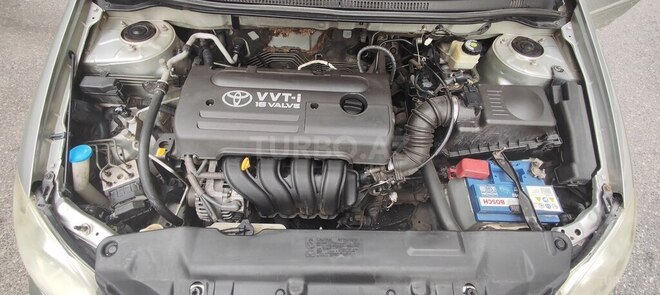 Toyota Corolla 2006, 285,000 km - 1.4 l - Bakı