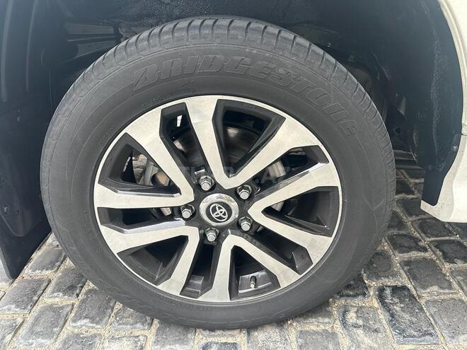 Toyota Land Cruiser 2013, 70,000 km - 4.0 л - Bakı