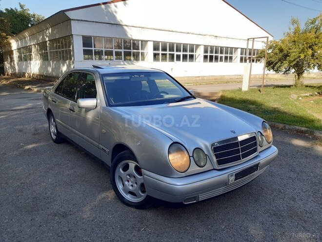 Mercedes E 220 1998, 578,000 km - 2.2 l - Ağstafa