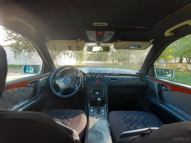 Mercedes E 220 1998, 578,000 km - 2.2 l - Ağstafa