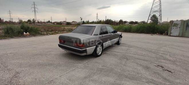 Mercedes 190 1990, 301,000 km - 2.0 л - Bakı