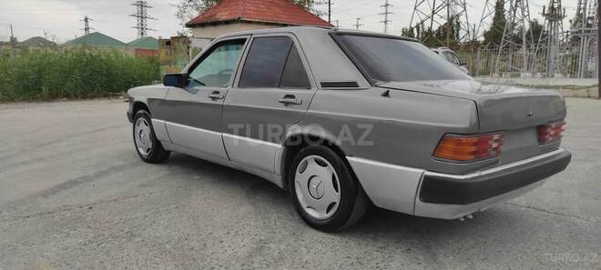 Mercedes 190 1990, 301,000 km - 2.0 л - Bakı