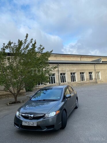 Honda Civic 2009, 326,213 km - 1.3 l - Bakı