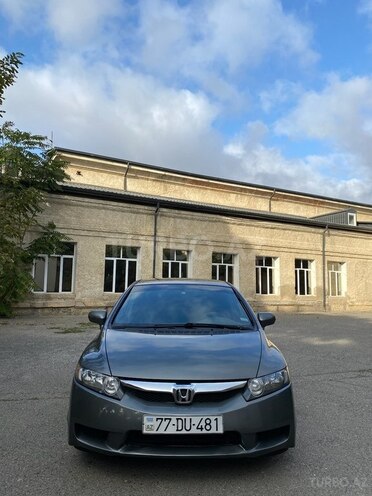 Honda Civic 2009, 326,213 km - 1.3 l - Bakı