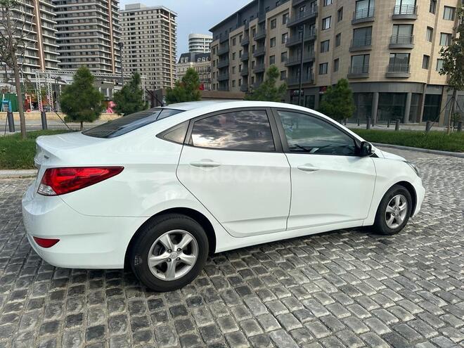 Hyundai Accent 2013, 181,000 km - 1.6 л - Bakı