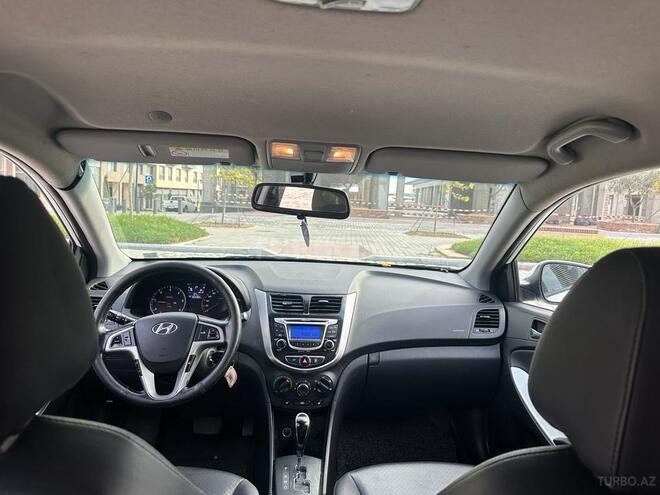 Hyundai Accent 2013, 181,000 km - 1.6 л - Bakı