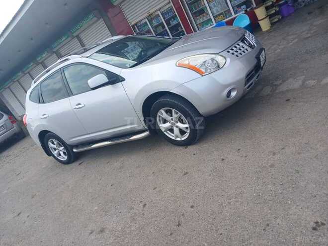 Nissan Rogue 2009, 200,000 km - 2.5 л - Saatlı