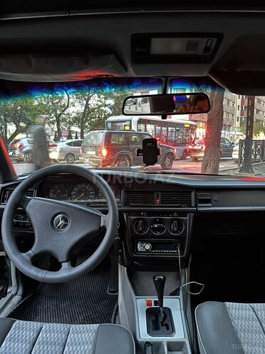 Mercedes 190 1990, 142,000 km - 2.0 l - Bakı