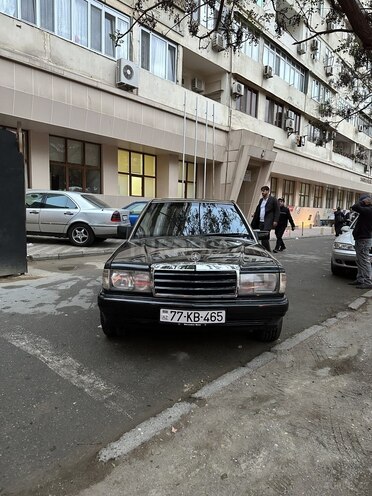 Mercedes 190 1990, 142,000 km - 2.0 l - Bakı