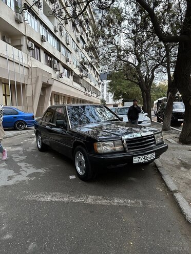 Mercedes 190 1990, 142,000 km - 2.0 l - Bakı