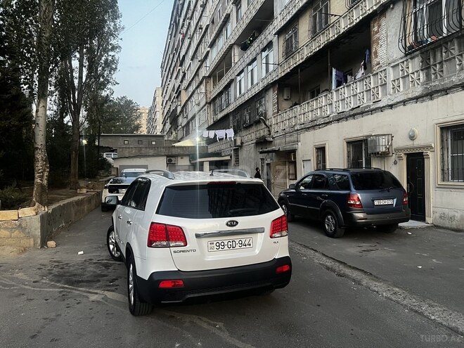 Kia Sorento 2011, 161,000 km - 2.0 l - Bakı
