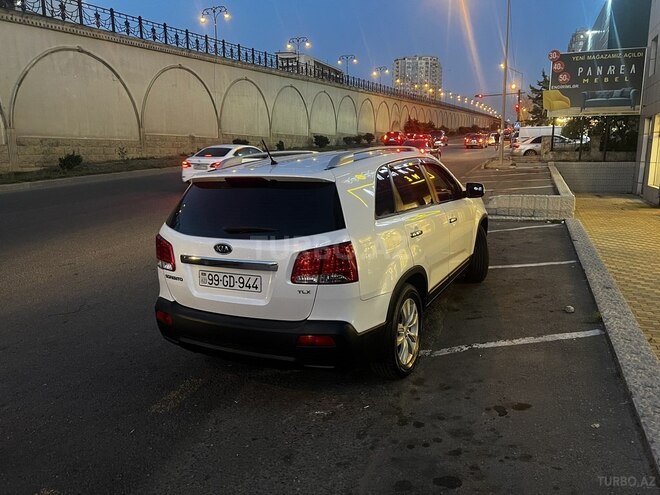 Kia Sorento 2011, 161,000 km - 2.0 l - Bakı