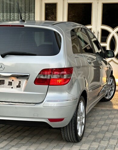 Mercedes B 180 2008, 94,000 km - 1.7 l - Bakı