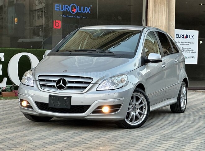Mercedes B 180 2008, 94,000 km - 1.7 l - Bakı