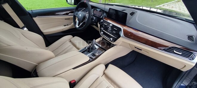 BMW 530 2019, 24,000 km - 2.0 л - Bakı