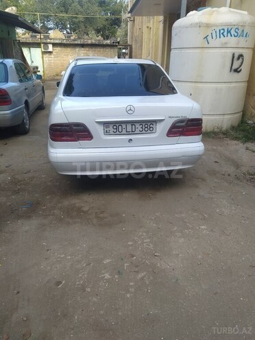 Mercedes E 220 1998, 628,000 km - 2.2 l - Bakı
