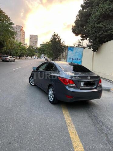 Hyundai Accent 2011, 101,000 km - 1.6 л - Bakı