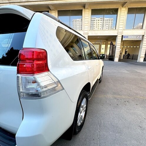 Toyota Prado 2013, 196,000 km - 4.0 l - Bakı