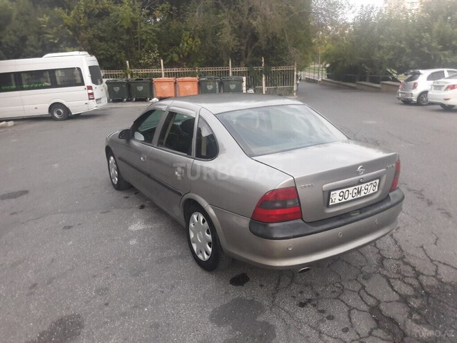 Opel Vectra 1997, 256,322 km - 2.0 l - Bakı