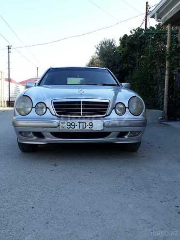 Mercedes E 220 2000, 370,000 km - 2.2 l - Bakı