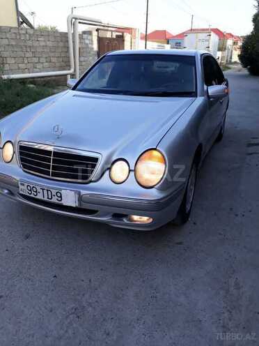 Mercedes E 220 2000, 370,000 km - 2.2 l - Bakı