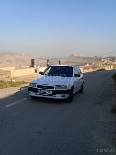 Opel Astra 1996, 325,684 km - 1.6 л - Bakı