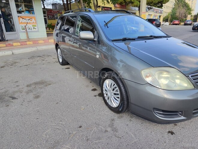 Toyota Corolla 2006, 250,000 km - 1.4 л - Bakı