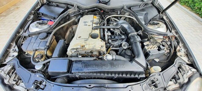 Mercedes C 200 2002, 300,000 km - 2.0 л - Bakı