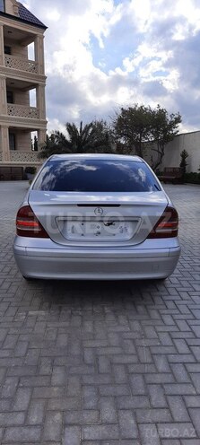 Mercedes C 200 2002, 300,000 km - 2.0 л - Bakı