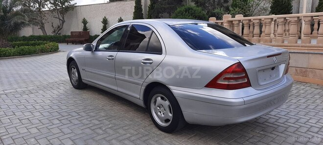 Mercedes C 200 2002, 300,000 km - 2.0 л - Bakı