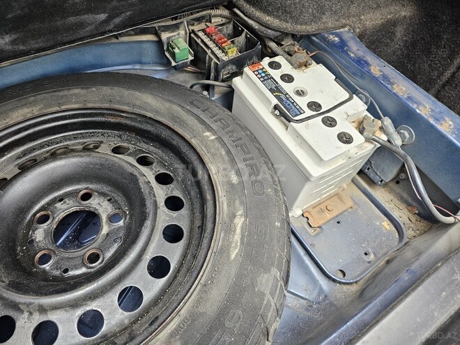 Mercedes E 200 1995, 380,000 km - 2.0 л - Bakı