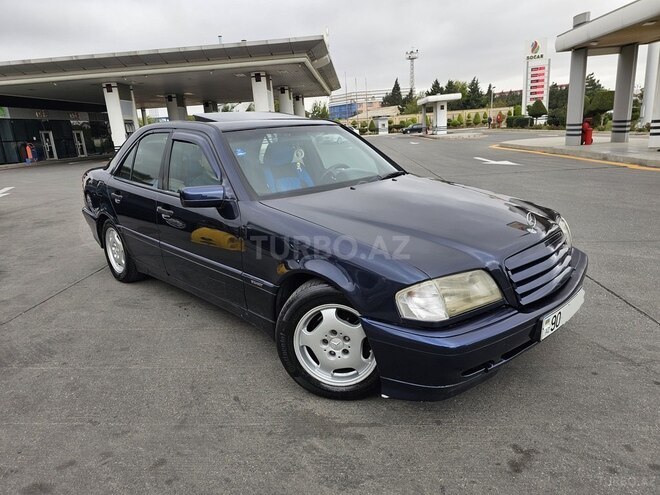 Mercedes E 200 1995, 380,000 km - 2.0 л - Bakı