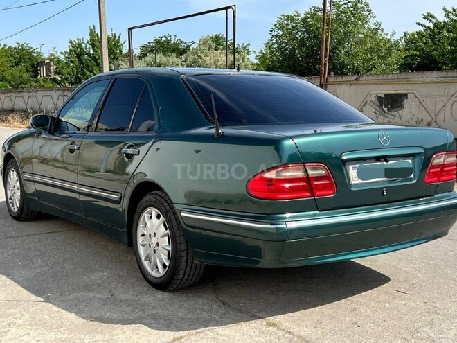 Mercedes E 270 2000, 390,000 km - 2.7 л - Sumqayıt