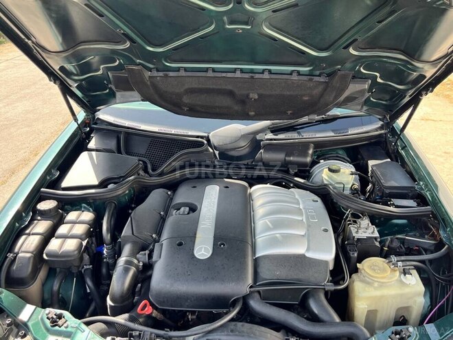 Mercedes E 270 2000, 390,000 km - 2.7 л - Sumqayıt