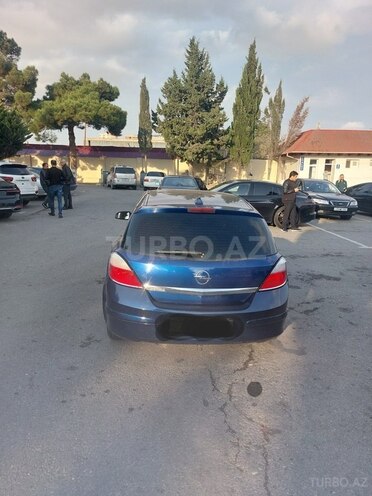 Opel Astra 2005, 240,000 km - 1.4 л - Bakı