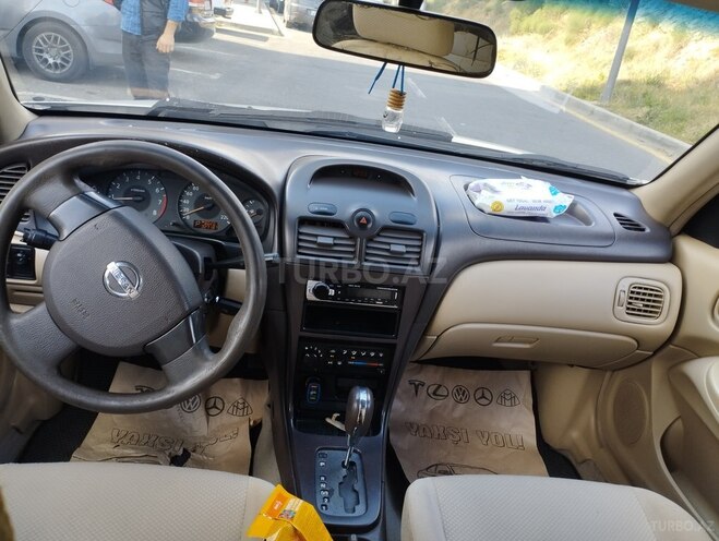 Nissan Sunny 2007, 320,000 km - 1.6 л - Bakı