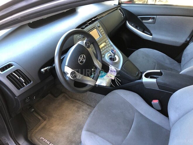 Toyota Prius 2014, 234,964 km - 1.8 l - Bakı