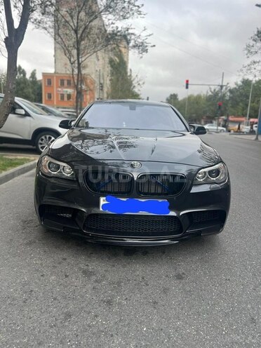 BMW 525 2014, 172,000 km - 2.0 л - Bakı