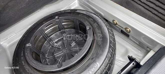 Mercedes E 240 1998, 289,000 km - 2.4 l - Bakı